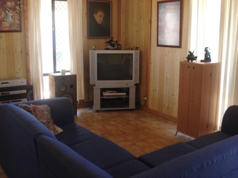 9 Thames Drive, Cape Burney WA 6532