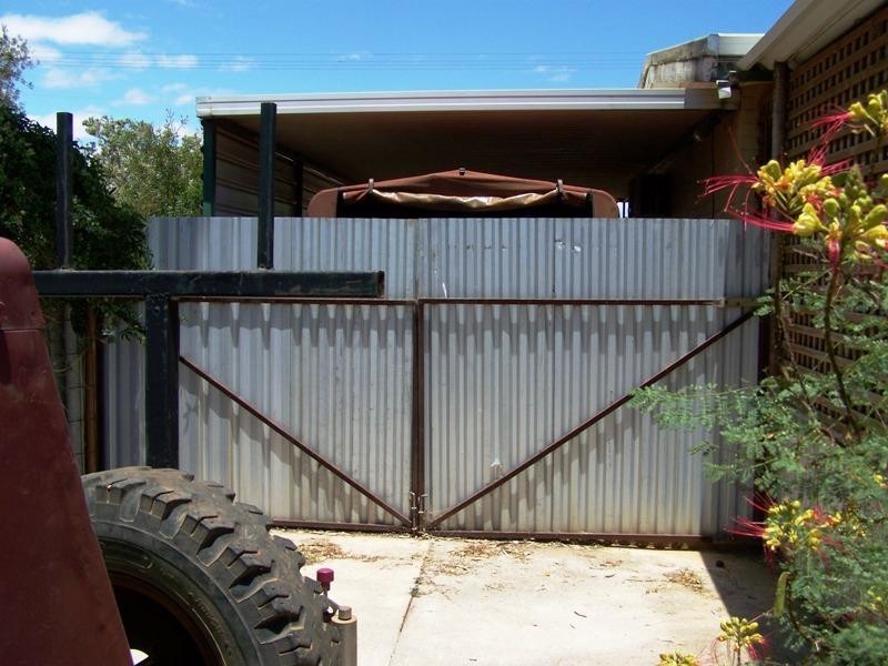 77 Chapman Valley Road, Waggrakine WA 6530