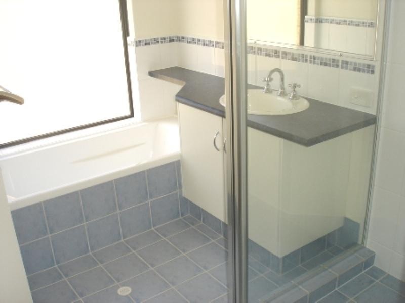 2/2 Ajax Drive, Wandina WA 6530