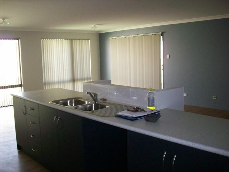 20 Topsail Street, Geraldton WA 6530