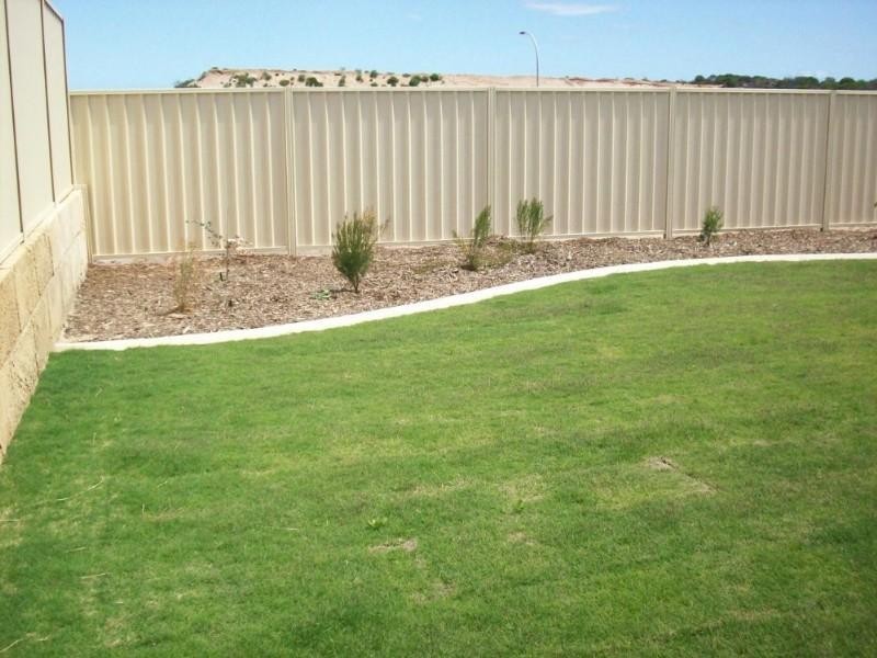 20 Topsail Street, Geraldton WA 6530