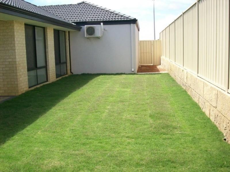 20 Topsail Street, Geraldton WA 6530