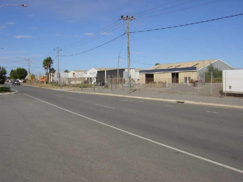 297 Place Road, Geraldton WA 6530