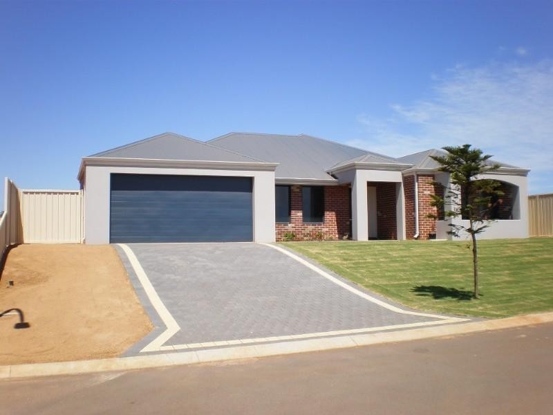 3 Poseidon Drive, Drummond Cove WA 6532