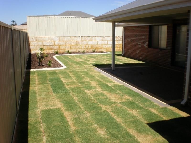 3 Poseidon Drive, Drummond Cove WA 6532