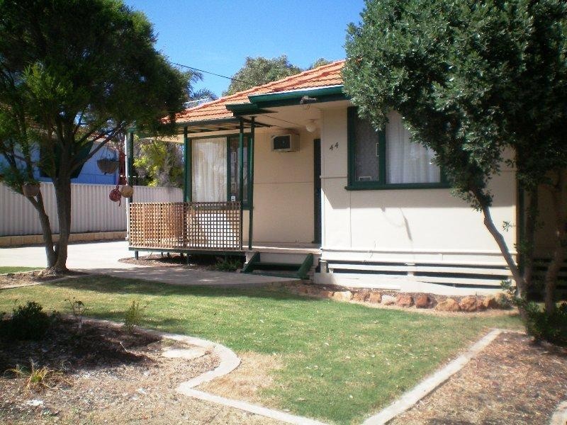 44 Felicia Street, Rangeway WA 6530
