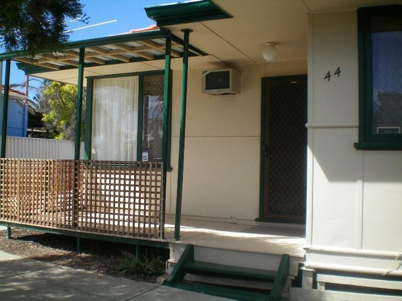 44 Felicia Street, Rangeway WA 6530