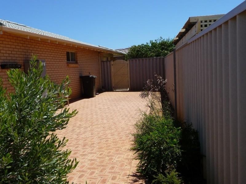 7/238 Willcock Drive, Mahomets Flats WA 6530