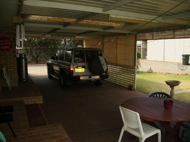 5 Candlebark Drive, Strathalbyn WA 6530