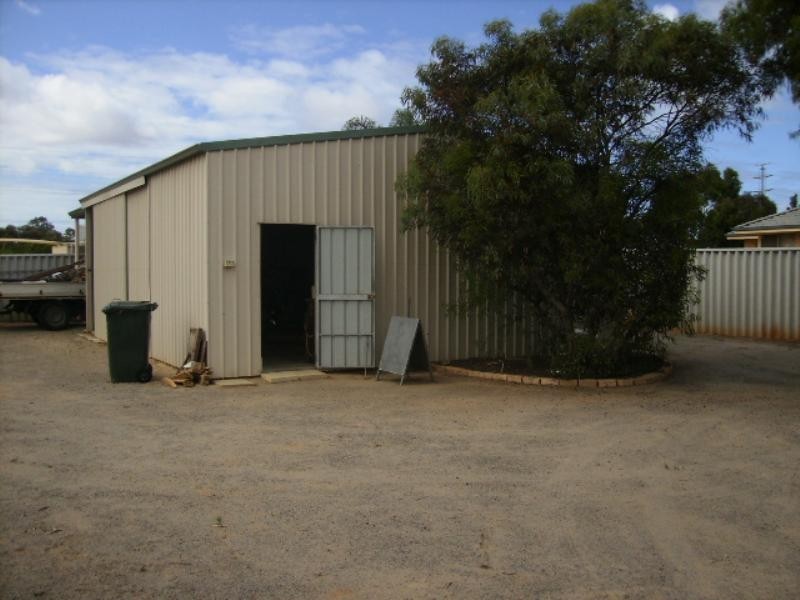 5 Candlebark Drive, Strathalbyn WA 6530