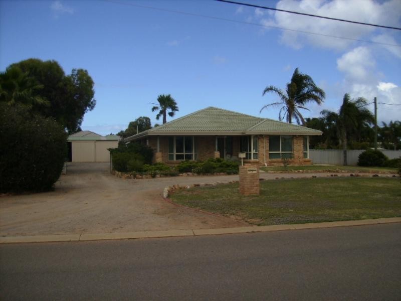 5 Candlebark Drive, Strathalbyn WA 6530