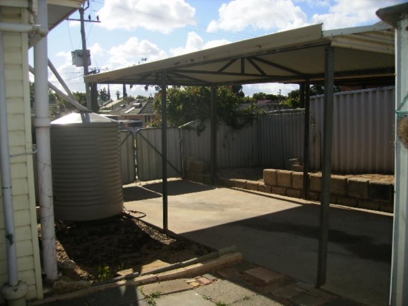 16 Cypress Street, Rangeway WA 6530