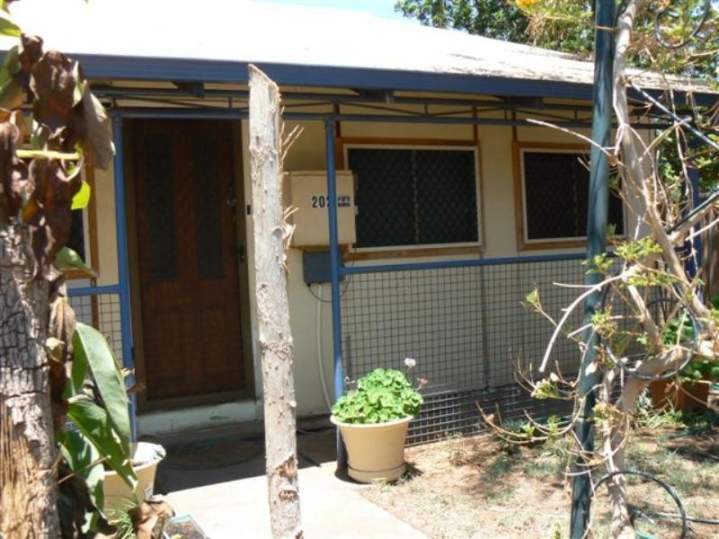 60 Watson Street, Mount Magnet WA 6638