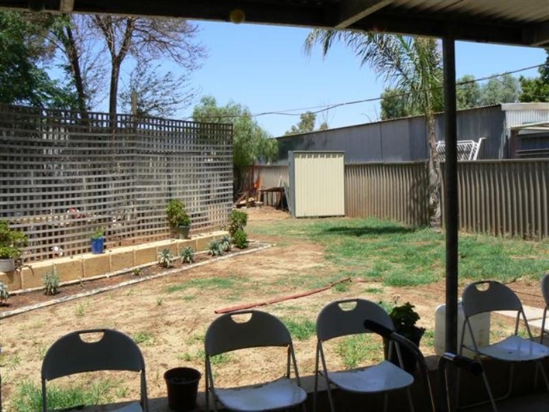 60 Watson Street, Mount Magnet WA 6638