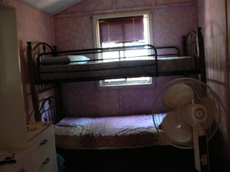 60 Watson Street, Mount Magnet WA 6638