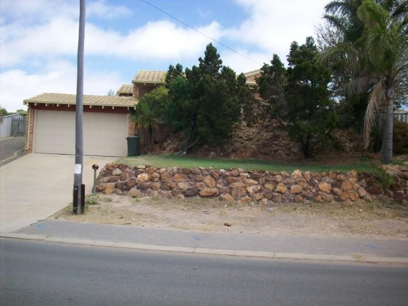 4 Acacia Street, Geraldton WA 6530