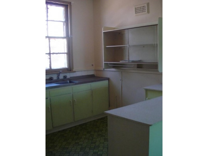 142 Fitzgerald Street, Beachlands WA 6530