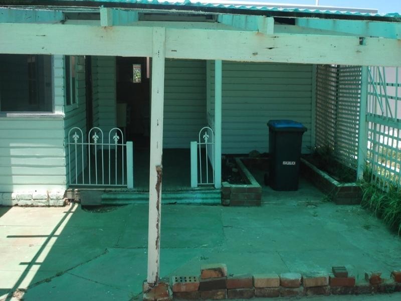 142 Fitzgerald Street, Beachlands WA 6530