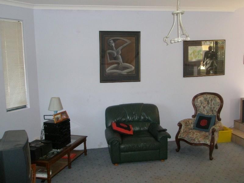 14 Cedar Crescent, Strathalbyn WA 6530