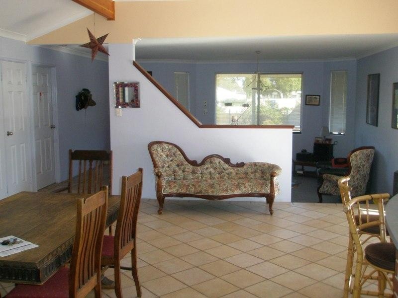 14 Cedar Crescent, Strathalbyn WA 6530