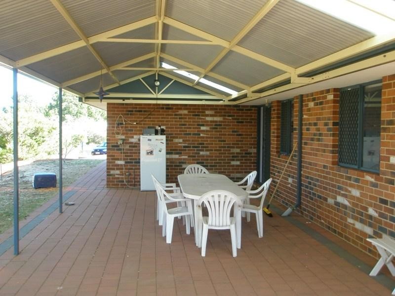 14 Cedar Crescent, Strathalbyn WA 6530