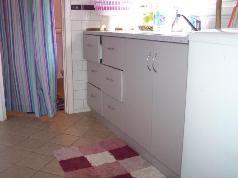 5 Houtman Street, Wonthella WA 6530