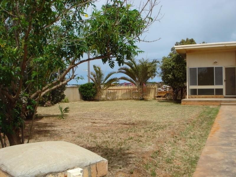 32 Devenish Street, Geraldton WA 6530