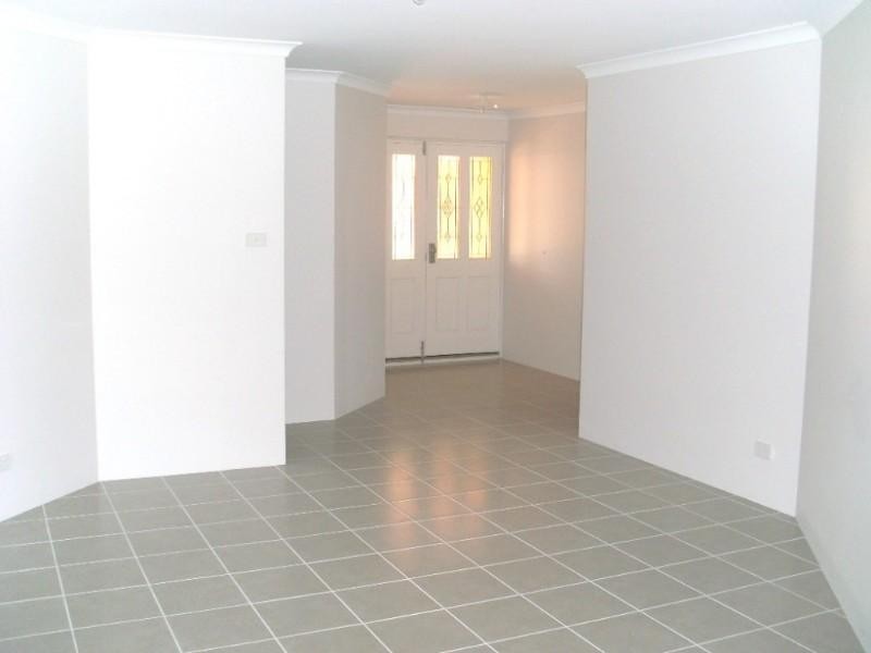 24 Eakins Crescent, Wandina WA 6530