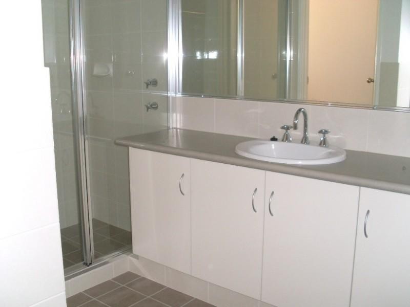 24 Eakins Crescent, Wandina WA 6530