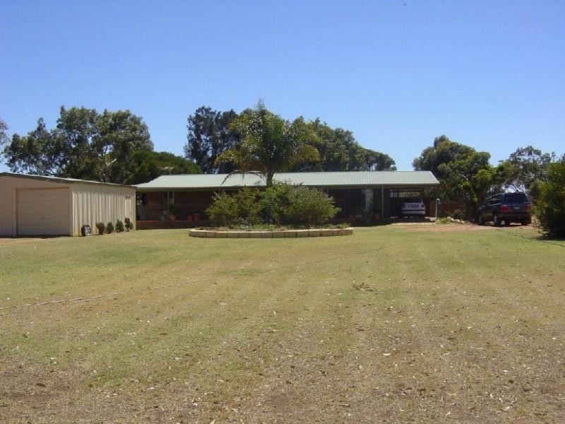 371 Edward Road, Meru WA 6530