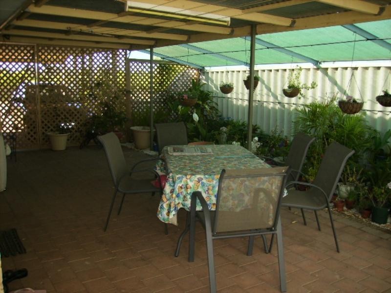 14 Nerrel Street, Waggrakine WA 6530