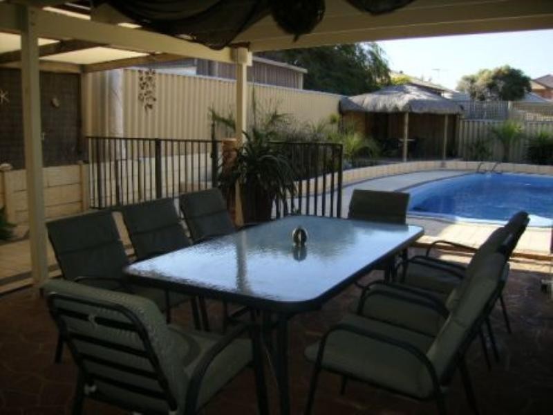 11 Brighton Close, Tarcoola Beach WA 6530