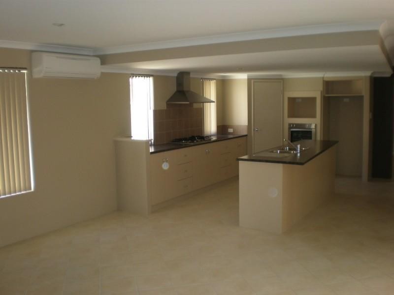 7a Wanda Court, Wandina WA 6530