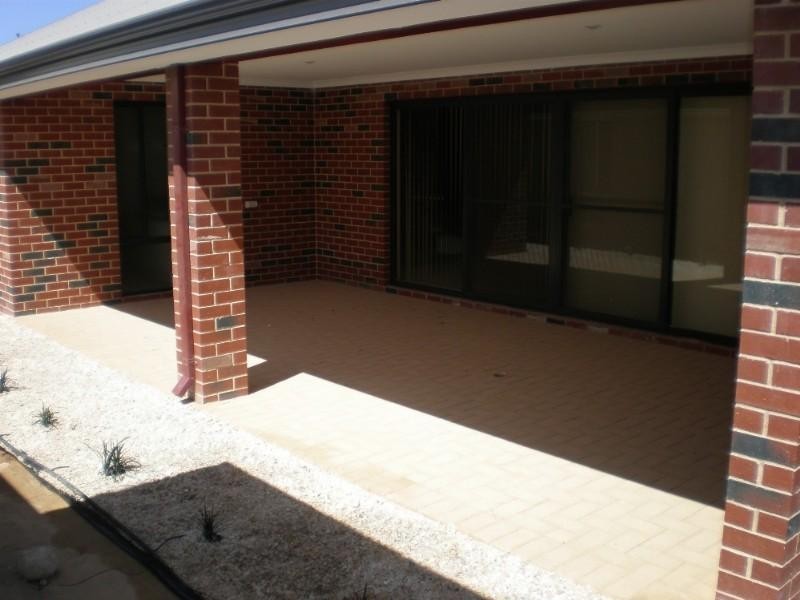 7a Wanda Court, Wandina WA 6530