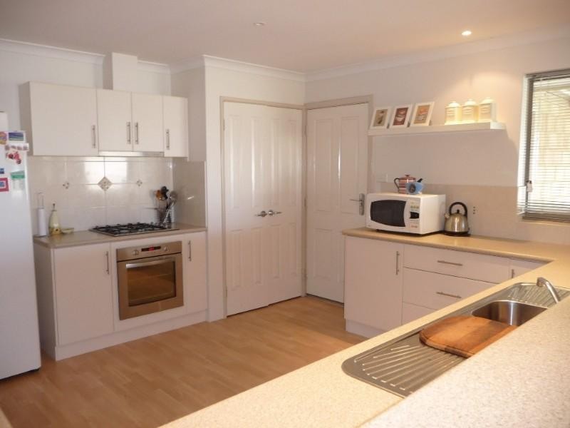 6 Ocean Queen Drive, Wandina WA 6530