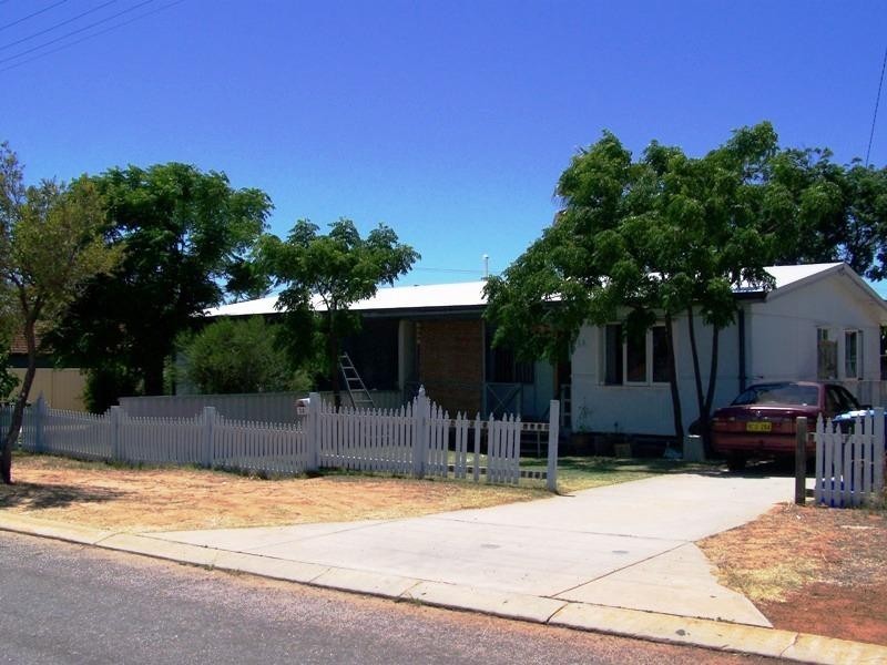 3b/ Plymouth Road, Utakarra WA 6530