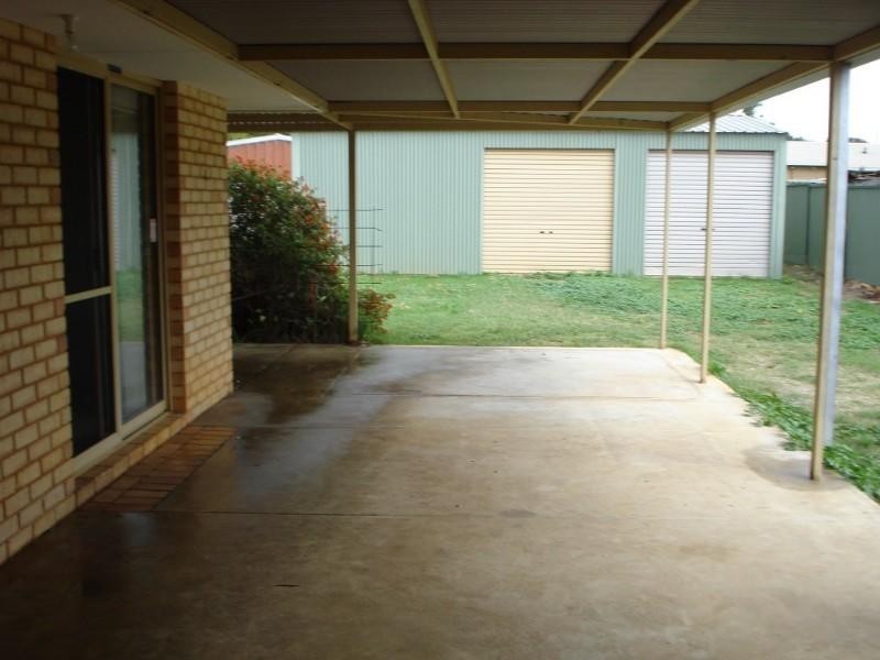 17 Bonamia Street, Geraldton WA 6530