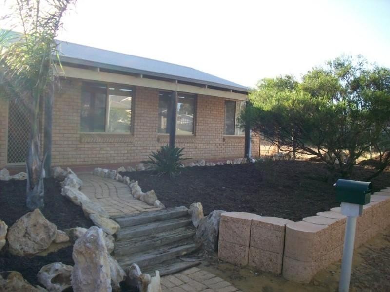18 Houston Street, Geraldton WA 6530
