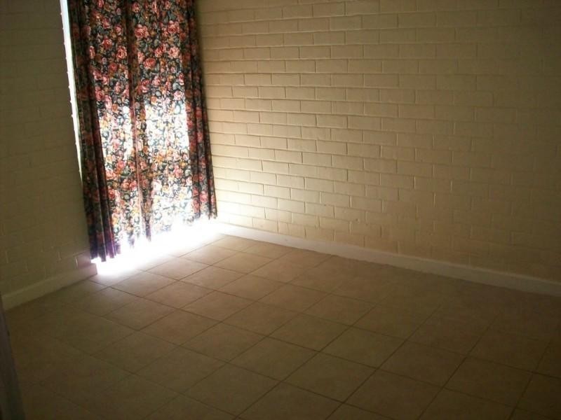 2/7 Duke Street, Geraldton WA 6530