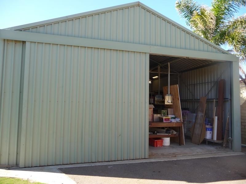 65 Glendinning Road, Tarcoola Beach WA 6530