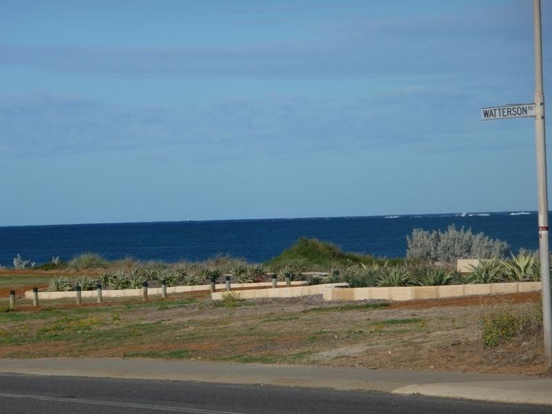 65 Glendinning Road, Tarcoola Beach WA 6530