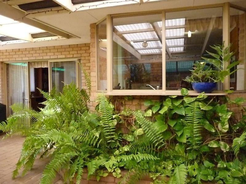 65 Glendinning Road, Tarcoola Beach WA 6530