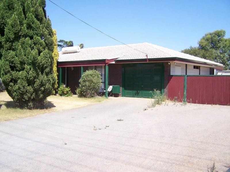 38 Utakarra Road, Rangeway WA 6530