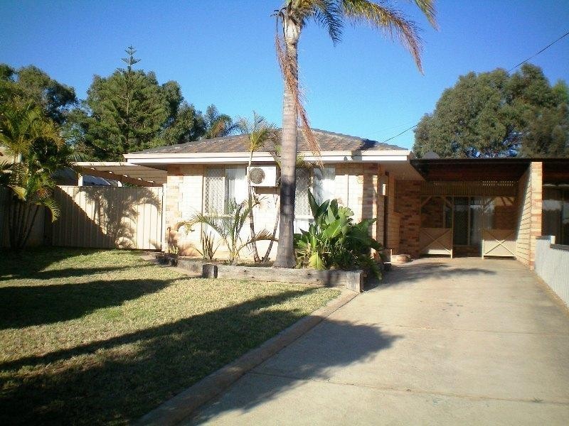 13a Baldwin Place, Rangeway WA 6530