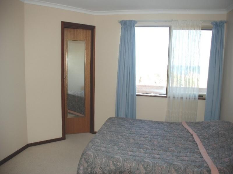 5 Periwinkle Street, Drummond Cove WA 6532