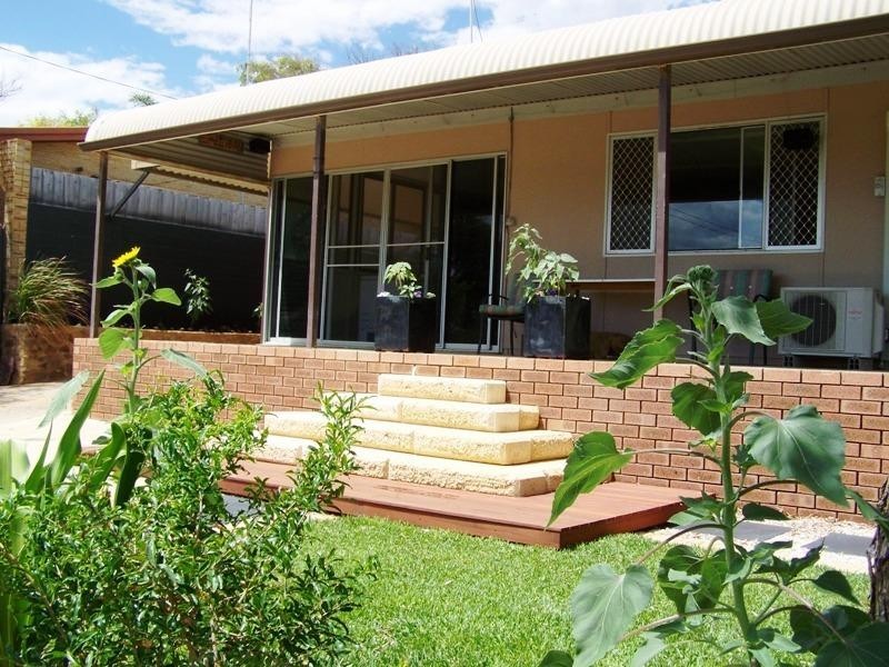 18 Seacrest Drive, Drummond Cove WA 6532