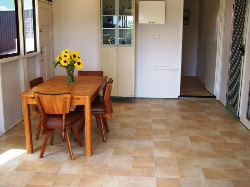 18 Seacrest Drive, Drummond Cove WA 6532