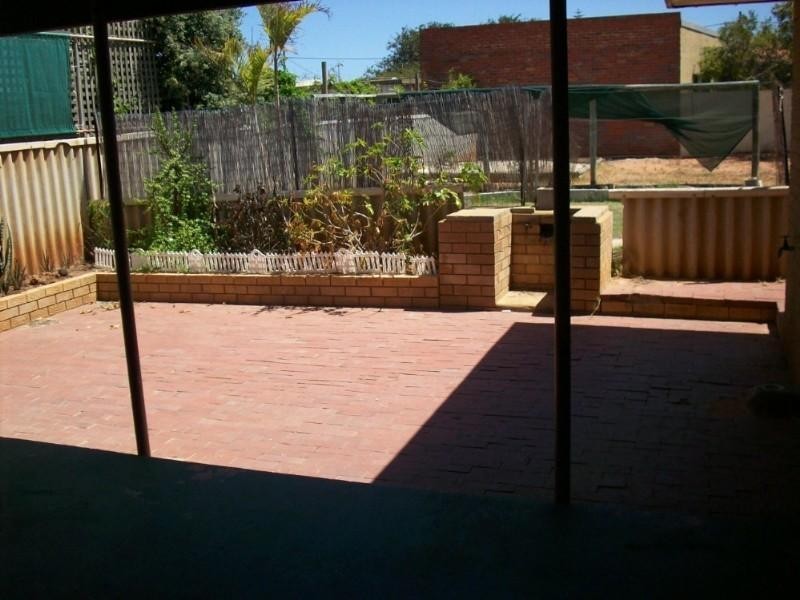 56 Mcaleer Drive, Geraldton WA 6530