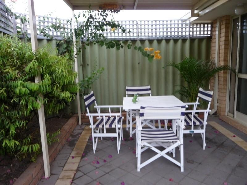 2/4 McDermott Avenue, Wandina WA 6530