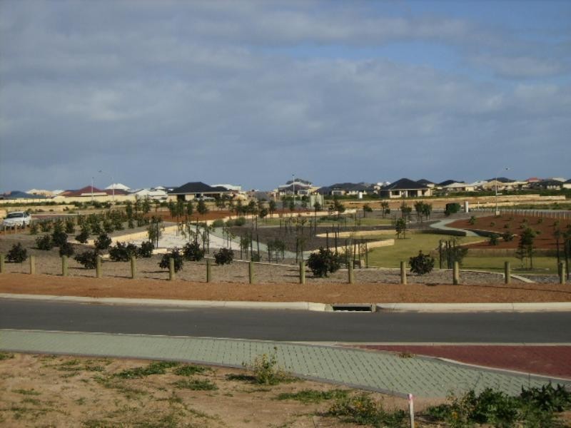 9 Alera Entrance, Wandina WA 6530